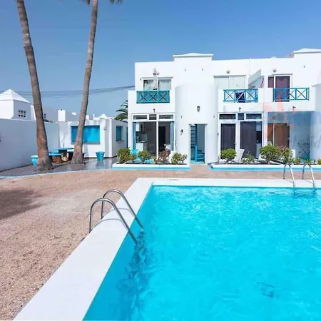 Maison De Vacances, Blue Lagoon ,climatisé Avec Piscine, Wifi *