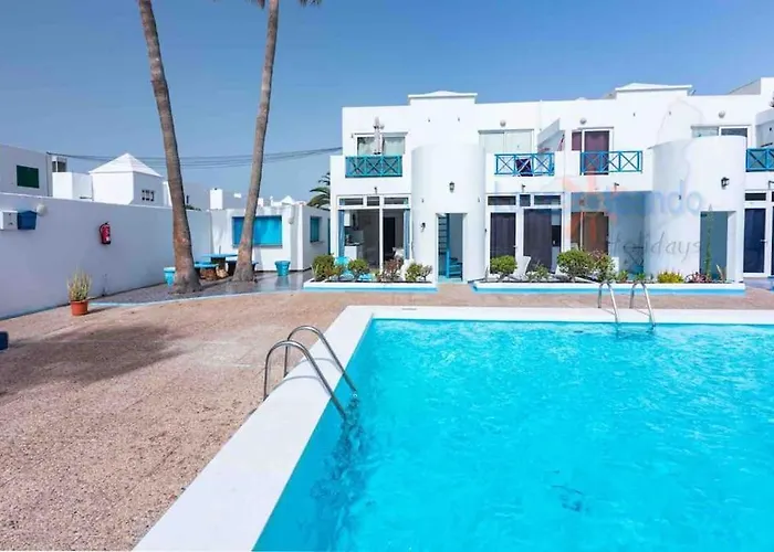 Maison De Vacances, Blue Lagoon ,climatisé Avec Piscine, Wifi *