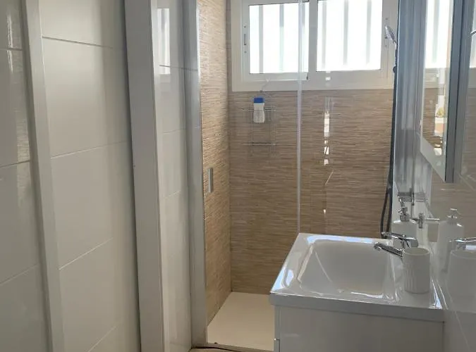 Maison De Vacances, Blue Lagoon ,climatisé Avec Piscine, Wifi Puerto del Carmen (Lanzarote)