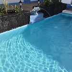 Maison De Vacances, Blue Lagoon ,climatise Avec Piscine, Wifi *