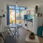 Maison De Vacances, Blue Lagoon ,climatise Avec Piscine, Wifi